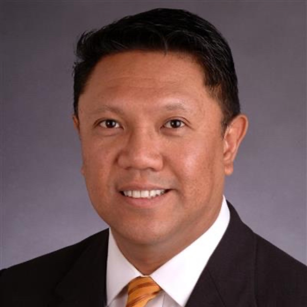 Eric Relos Headshot