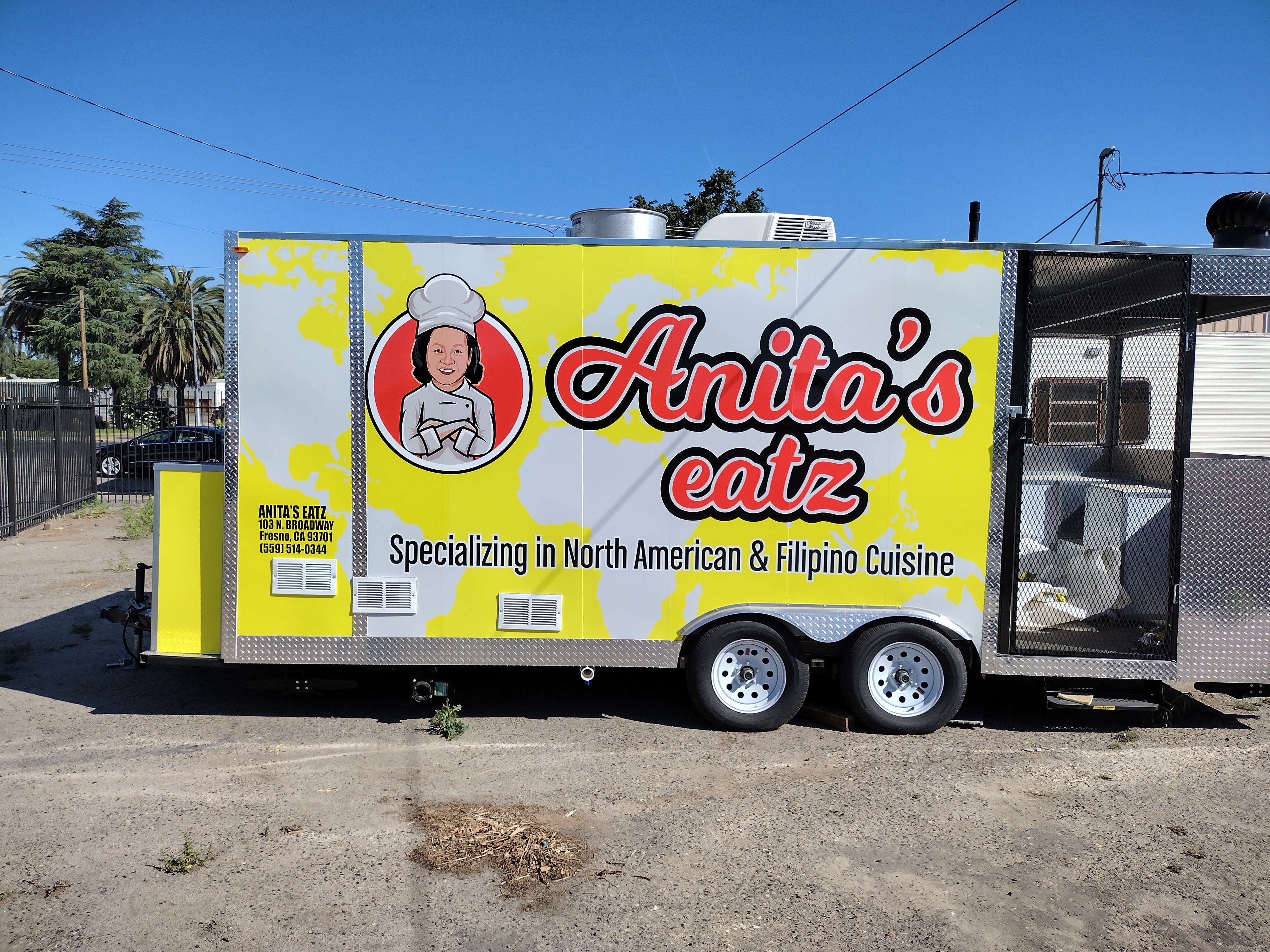 One of Insight Design & Print's projects: a food truck with full wrap